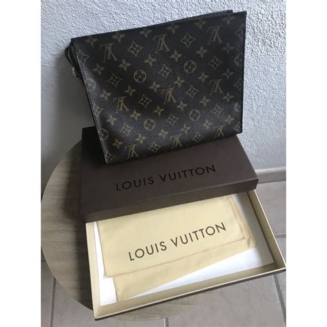 lv pochette toilette|louis vuitton poche.